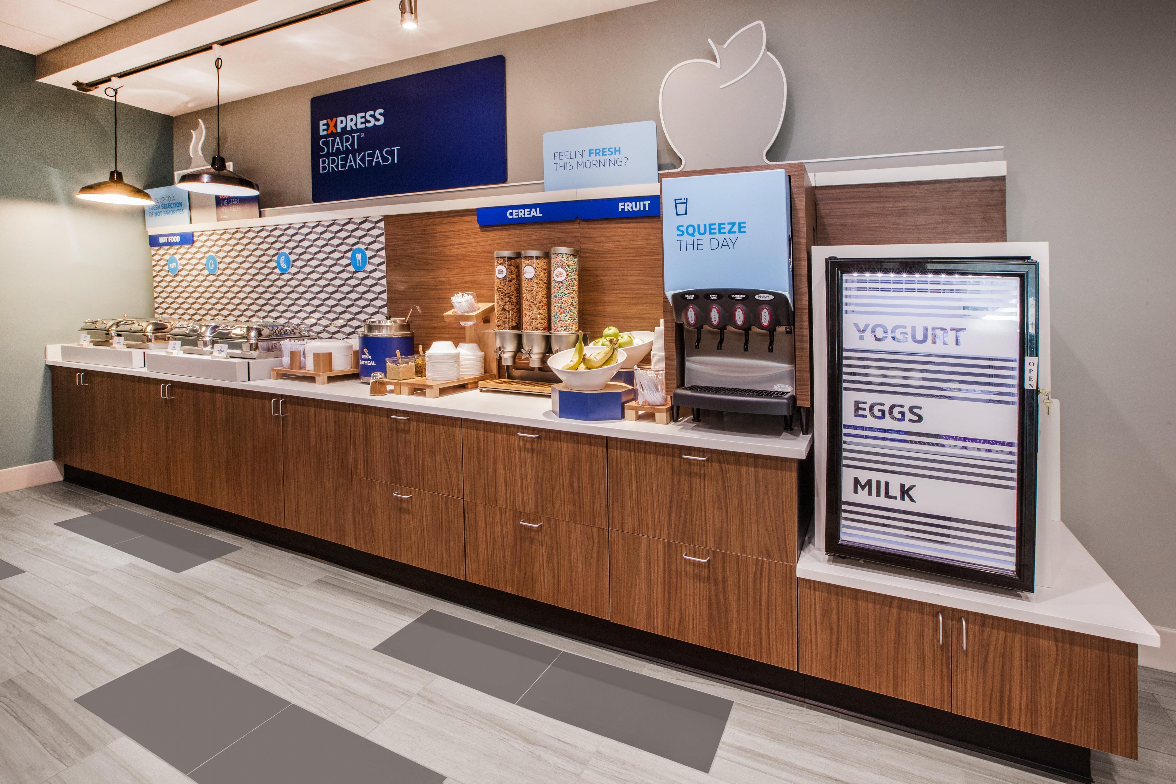 Hotel Express & - Ne - Red Bank Road By Ihg 4*