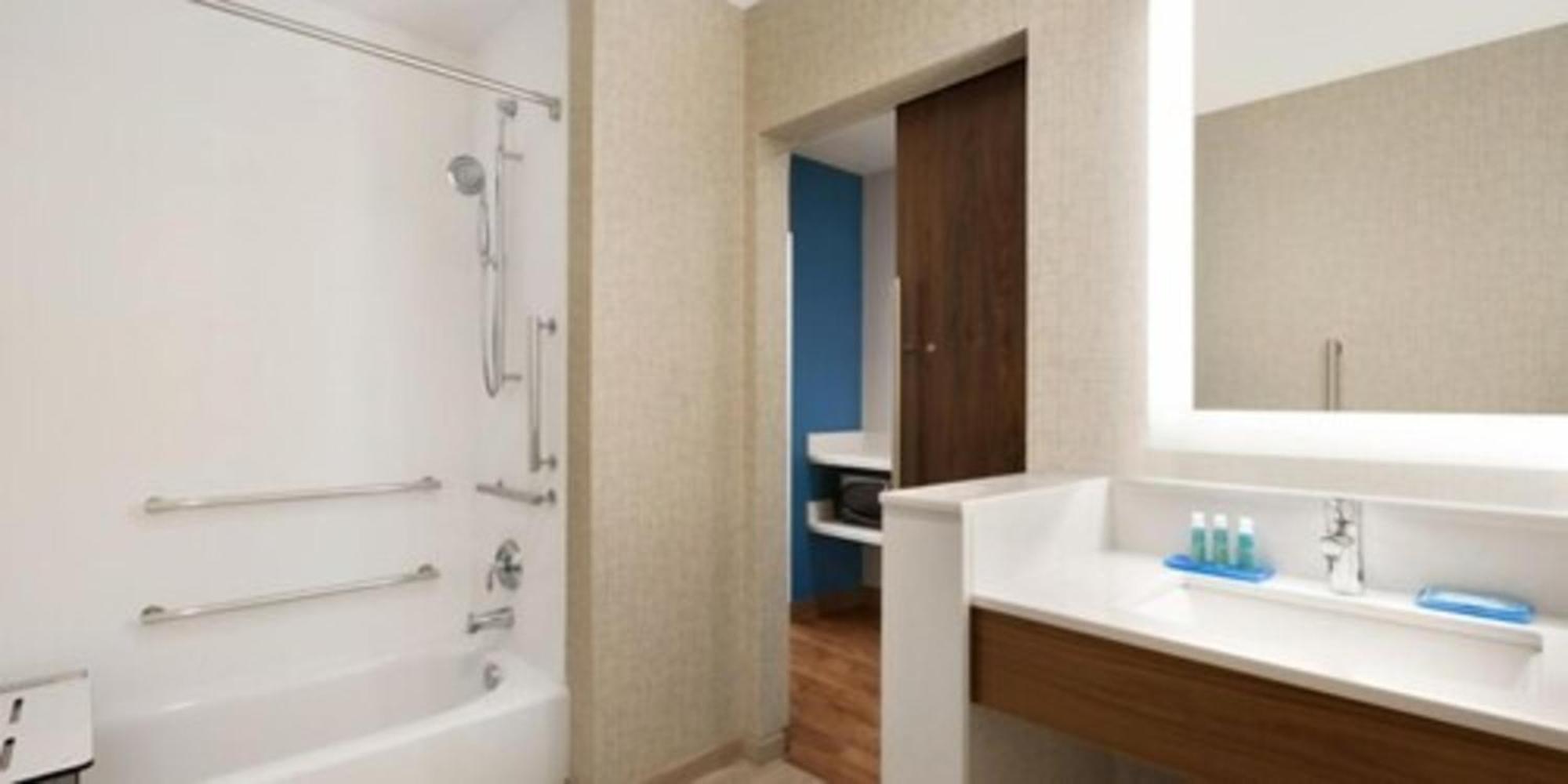Hotel Express & - Ne - Red Bank Road By Ihg 4*