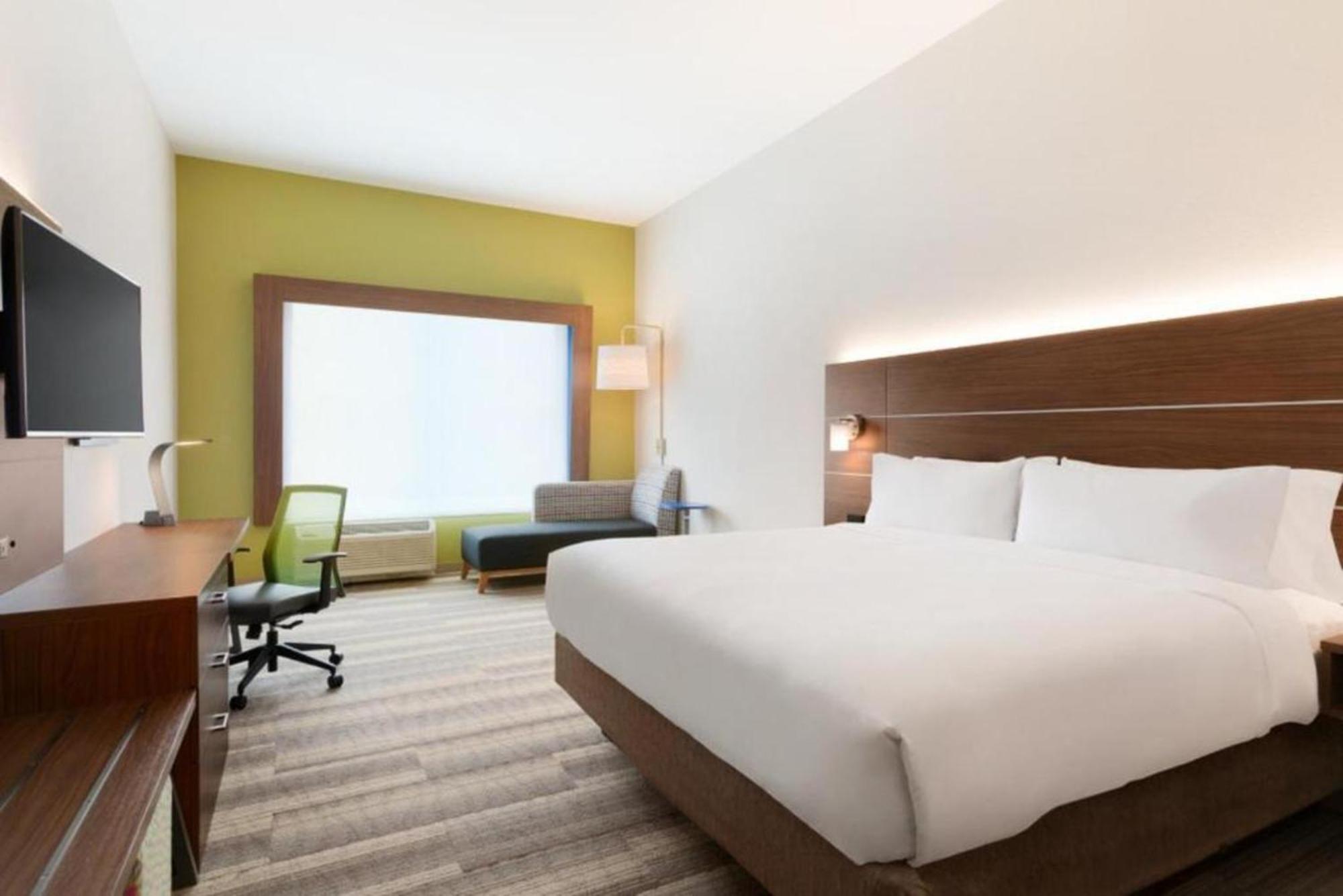 Express & - Ne - Red Bank Road By Ihg Hotel 4*